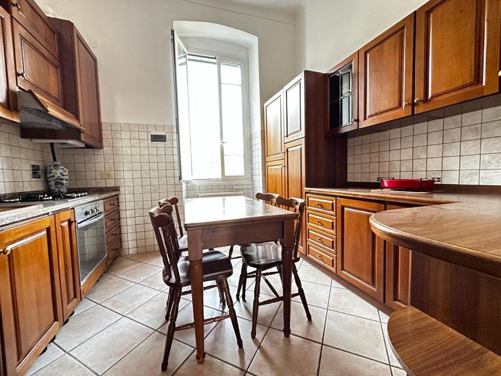 La Via Sul Mare Apartment Бордихера Екстериор снимка