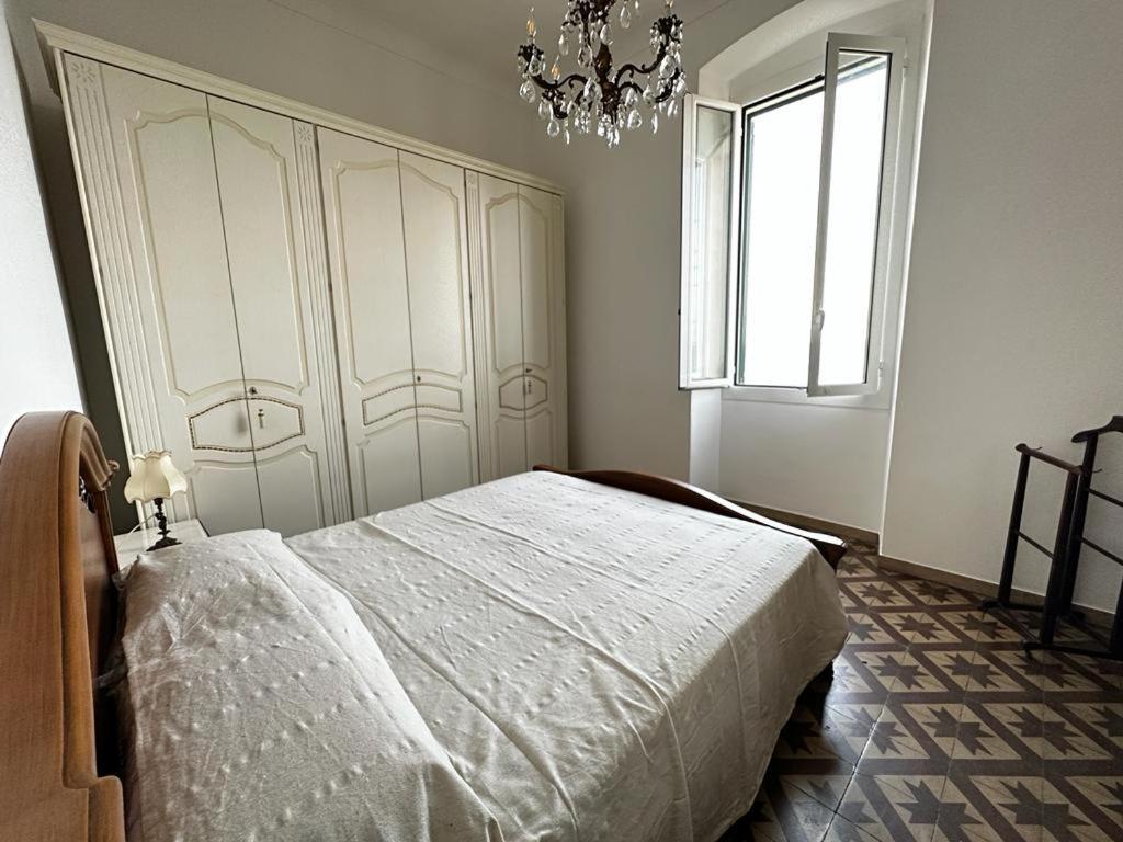 La Via Sul Mare Apartment Бордихера Екстериор снимка